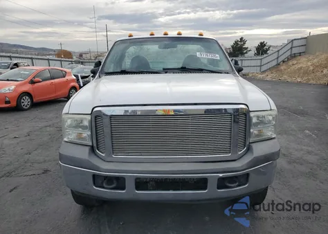 2005 Ford F350 Srw Super Duty from USA, damaged, VIN 1FDWF35566EA77333